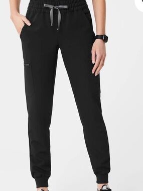 Figs Black Zamora Jogger Scrub Pants with- Black - Medium